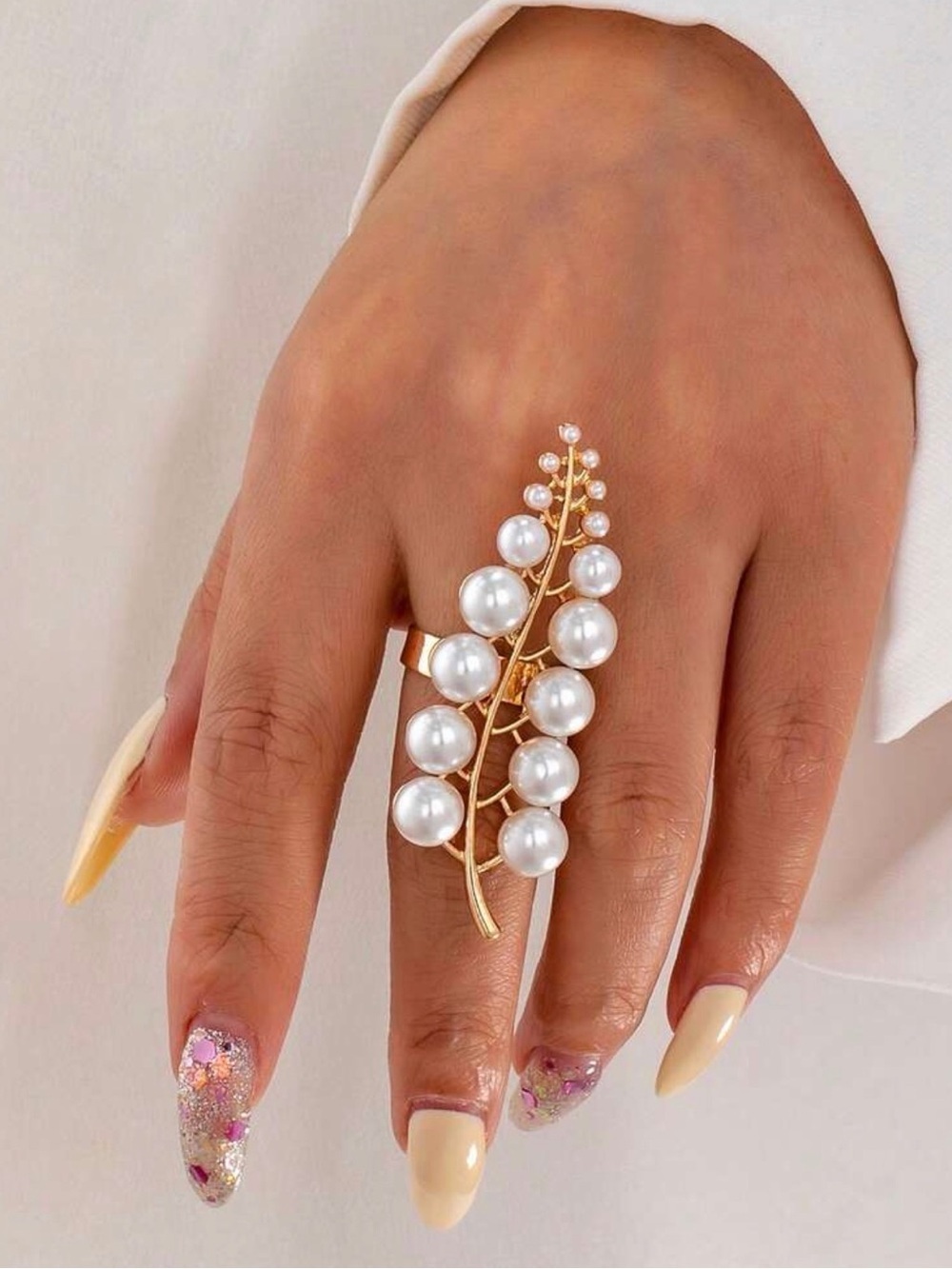 Gold Leaf Ring with White Pearls